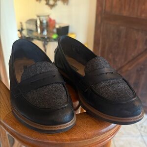 Clarks Black and Gray Women's Loafers
